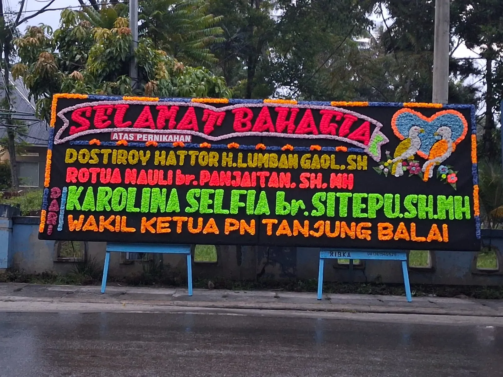 Papan Bunga Selamat
